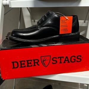 Deer Stags kid’s Black Dress Shoes